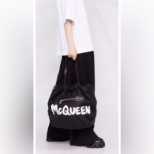 EUC Alexander McQueen The Bundle graffiti tote!!